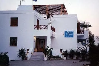 Cyclades 2* Finikas (Syros)