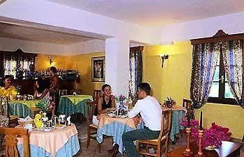 מלון Cyclades פיניקאס