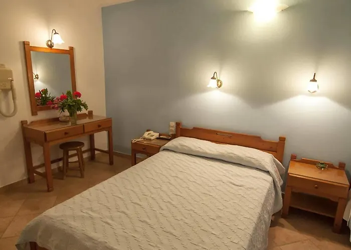 מלון Cyclades פיניקאס