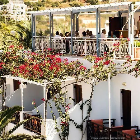 Cyclades Finikas (Syros)